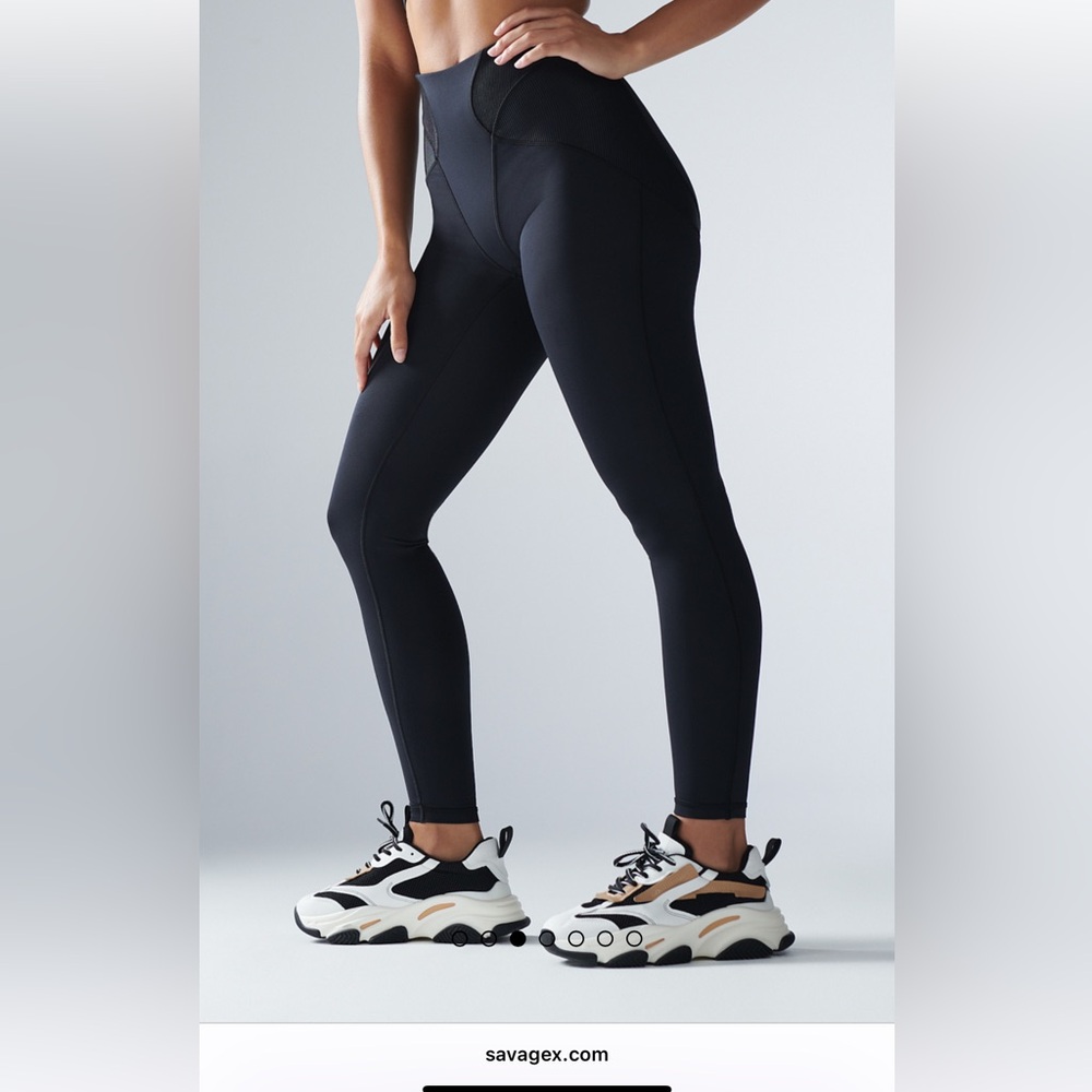 FENTY leggings